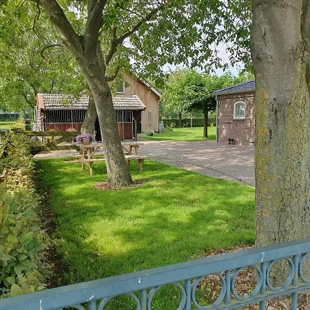 De Nieuwenhof 'de Tuinkamer' Nocleg ze śniadaniem