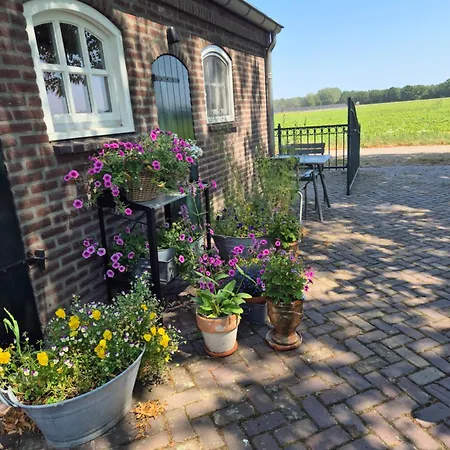 Nocleg ze śniadaniem De Nieuwenhof 'de Tuinkamer' 3*