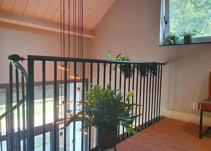 De Nieuwenhof 'de Tuinkamer' 3* Melderslo