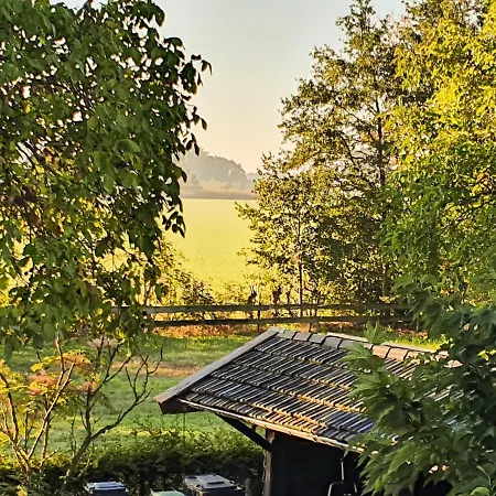 ベッド・アンド・ブレックファスト De Nieuwenhof 'de Tuinkamer' Melderslo