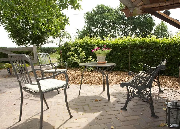 De Nieuwenhof 'de Tuinkamer' 3* Melderslo